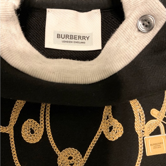 Burberry black sweater with teddy bear and logo on the front. SZ- 2 Y 🍄🌺HP🌺🍄 - Picture 7 of 12